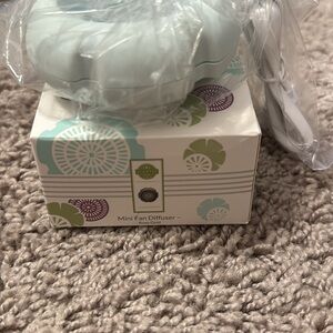 Scentsy Light Blue Mini Fan Diffuser